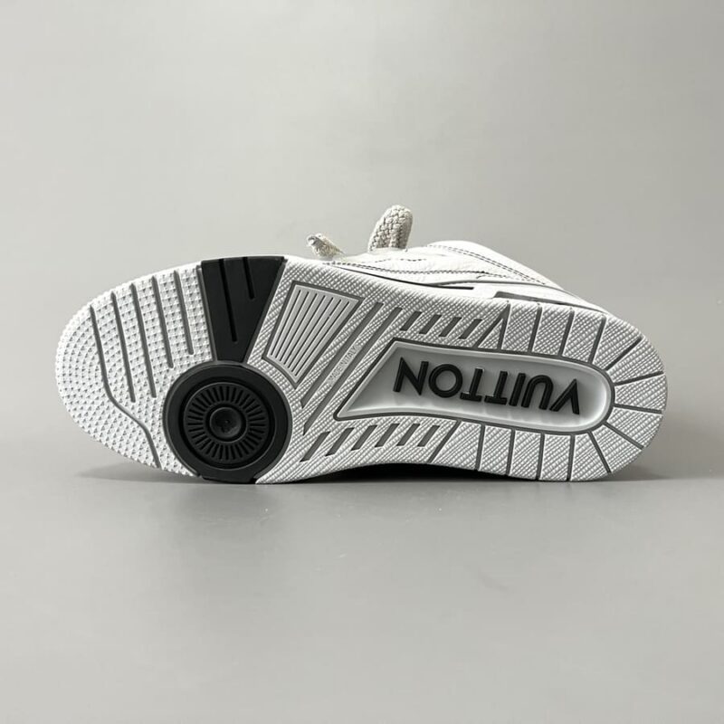 Pronta Entrega - Louis Vuitton LV Skate Sneaker Grey